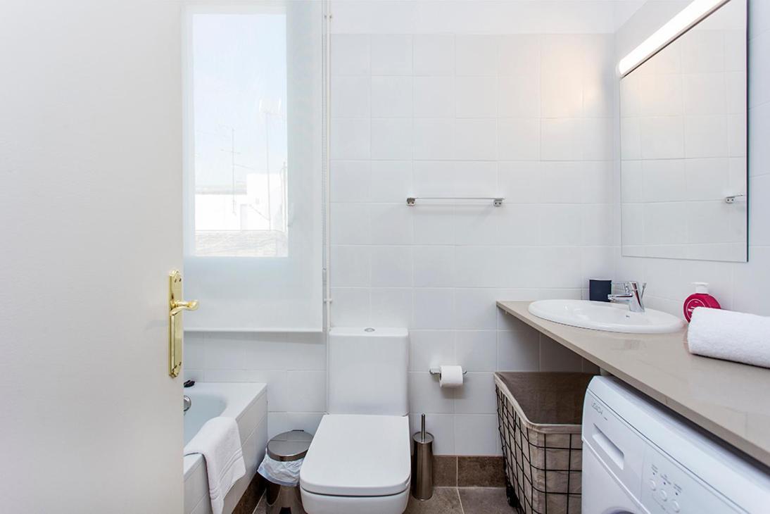 Stay U-Nique Apartments Fira Bcn Оспиталет де Лобрегат Екстериор снимка