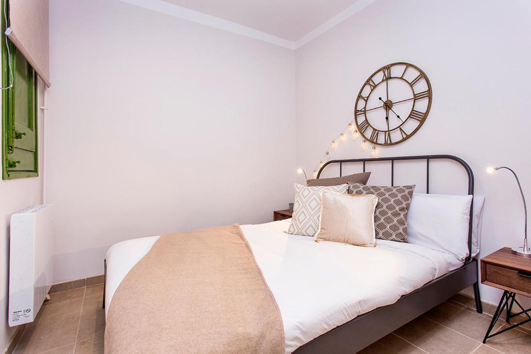 Stay U-Nique Apartments Fira Bcn Оспиталет де Лобрегат Екстериор снимка