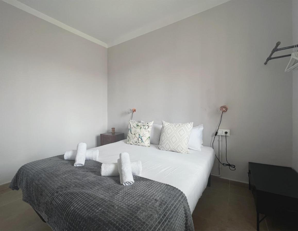 Stay U-Nique Apartments Fira Bcn Оспиталет де Лобрегат Екстериор снимка
