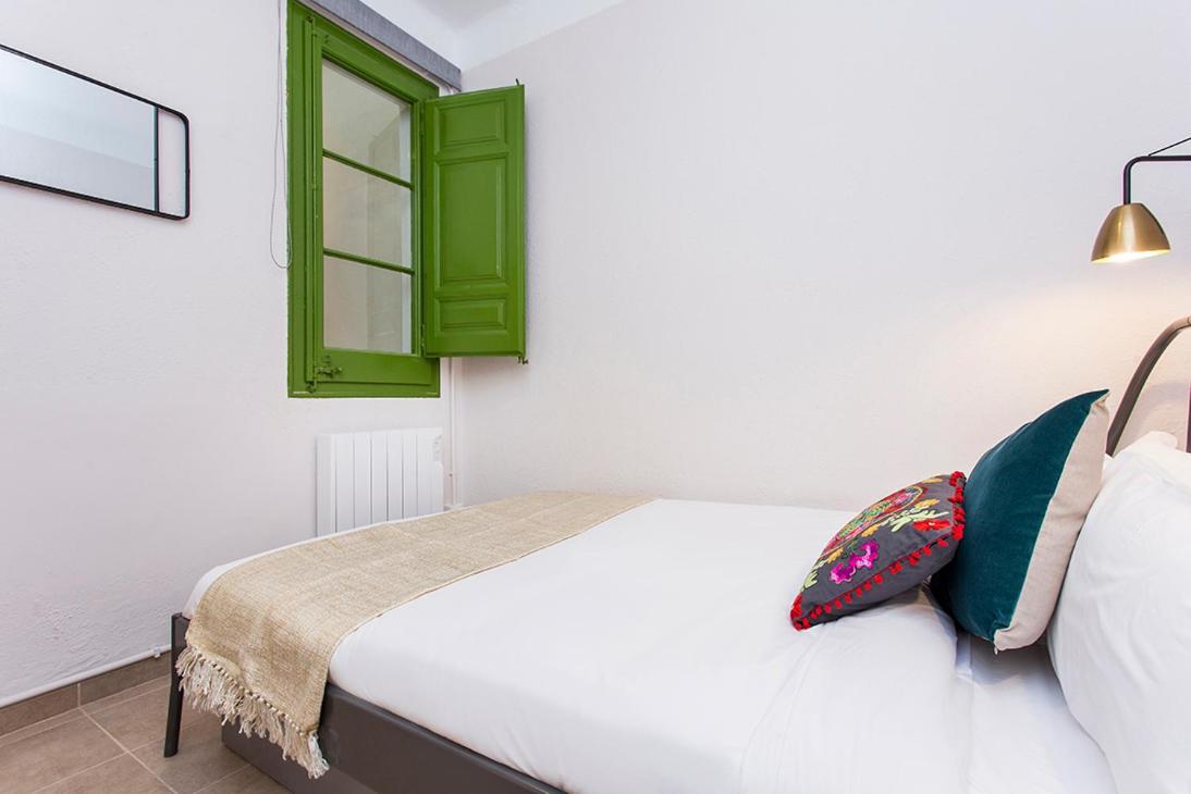 Stay U-Nique Apartments Fira Bcn Оспиталет де Лобрегат Стая снимка