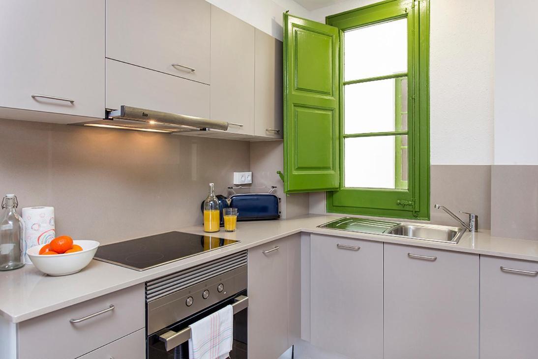 Stay U-Nique Apartments Fira Bcn Оспиталет де Лобрегат Стая снимка