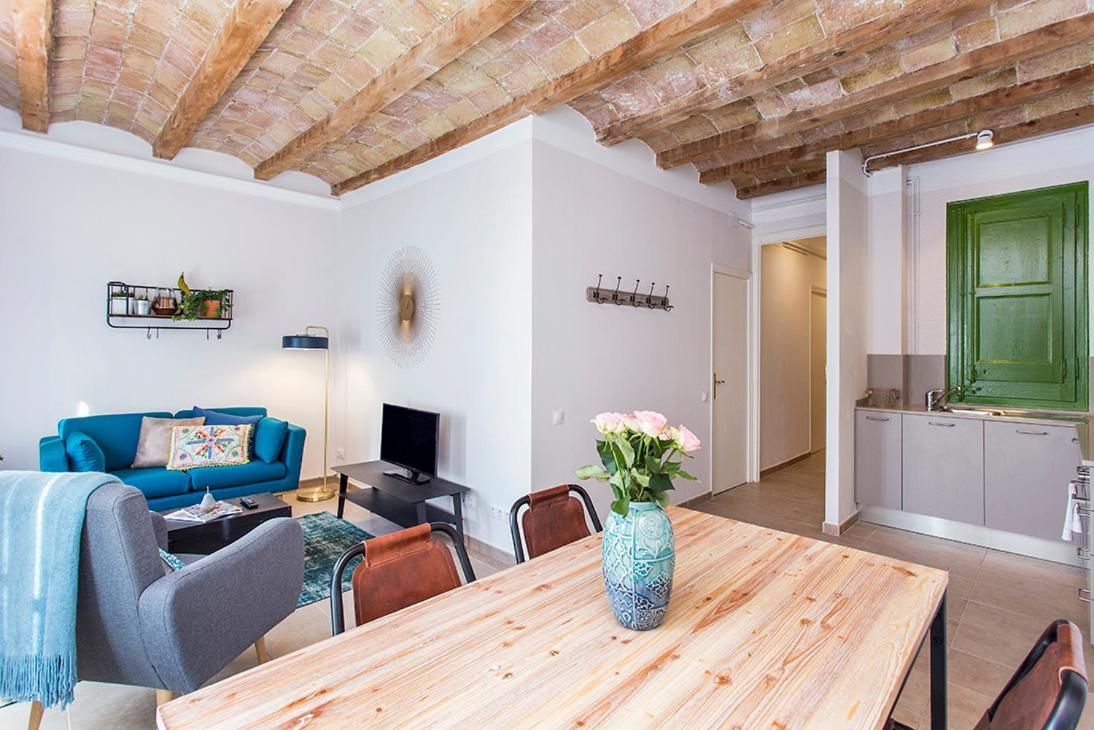 Stay U-Nique Apartments Fira Bcn Оспиталет де Лобрегат Стая снимка