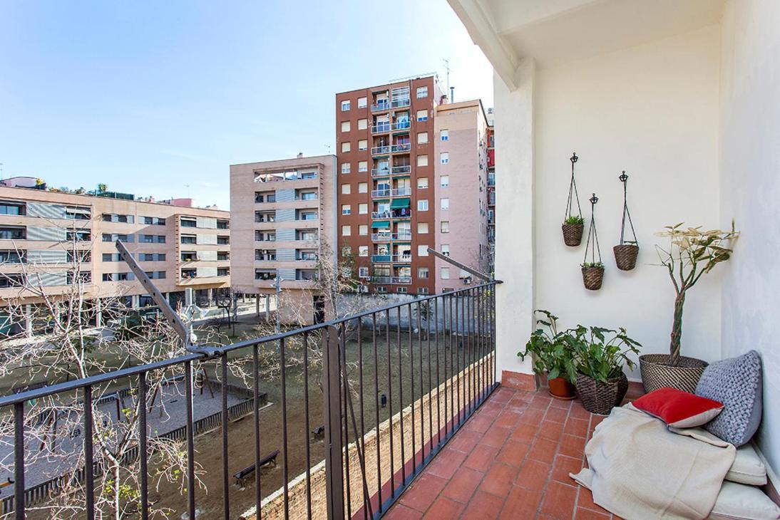 Stay U-Nique Apartments Fira Bcn Оспиталет де Лобрегат Стая снимка