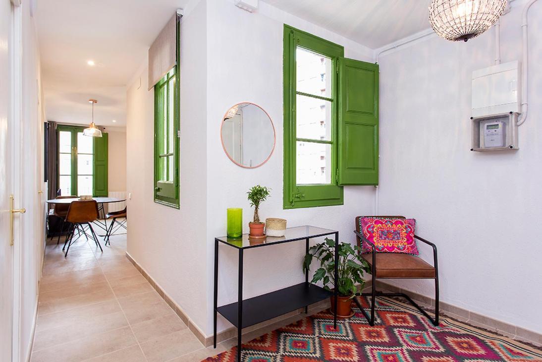 Stay U-Nique Apartments Fira Bcn Оспиталет де Лобрегат Стая снимка